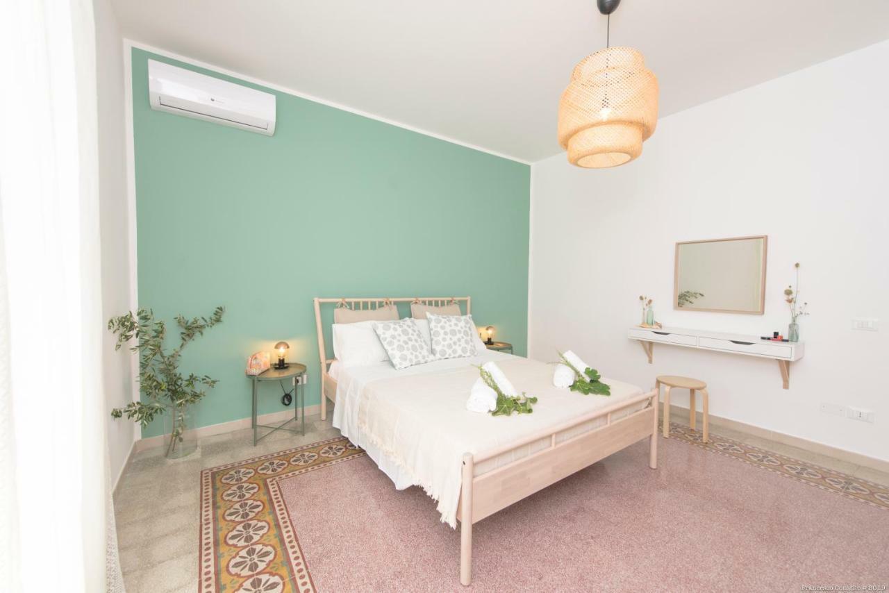 فيلا Casa Martini Mondello باليرمو المظهر الخارجي الصورة